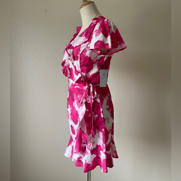 LUXXEL Floral Mini Wrap Dress SMALL - Picture 4 of 7